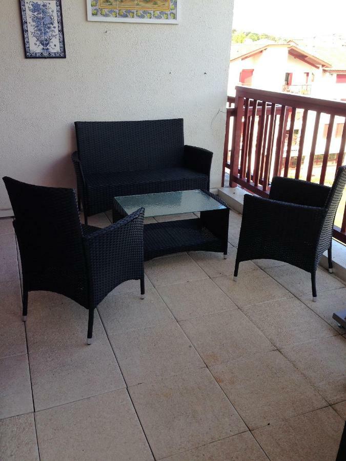 Nivelle Apartment แซ็งฌองเดอลูซ ภายนอก รูปภาพ